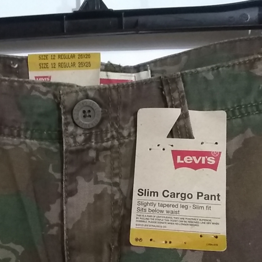 Levi's 511 Slim Cargo Pant Size 12 26x26 NWT - Picture 2 of 5